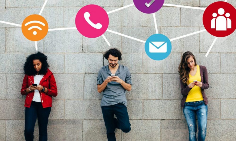  Echoer Is A Powerful New Social Networking App For The iPhone 4S